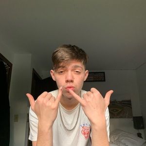 Meet your Posher, Martin